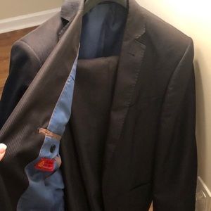 Men’s suit